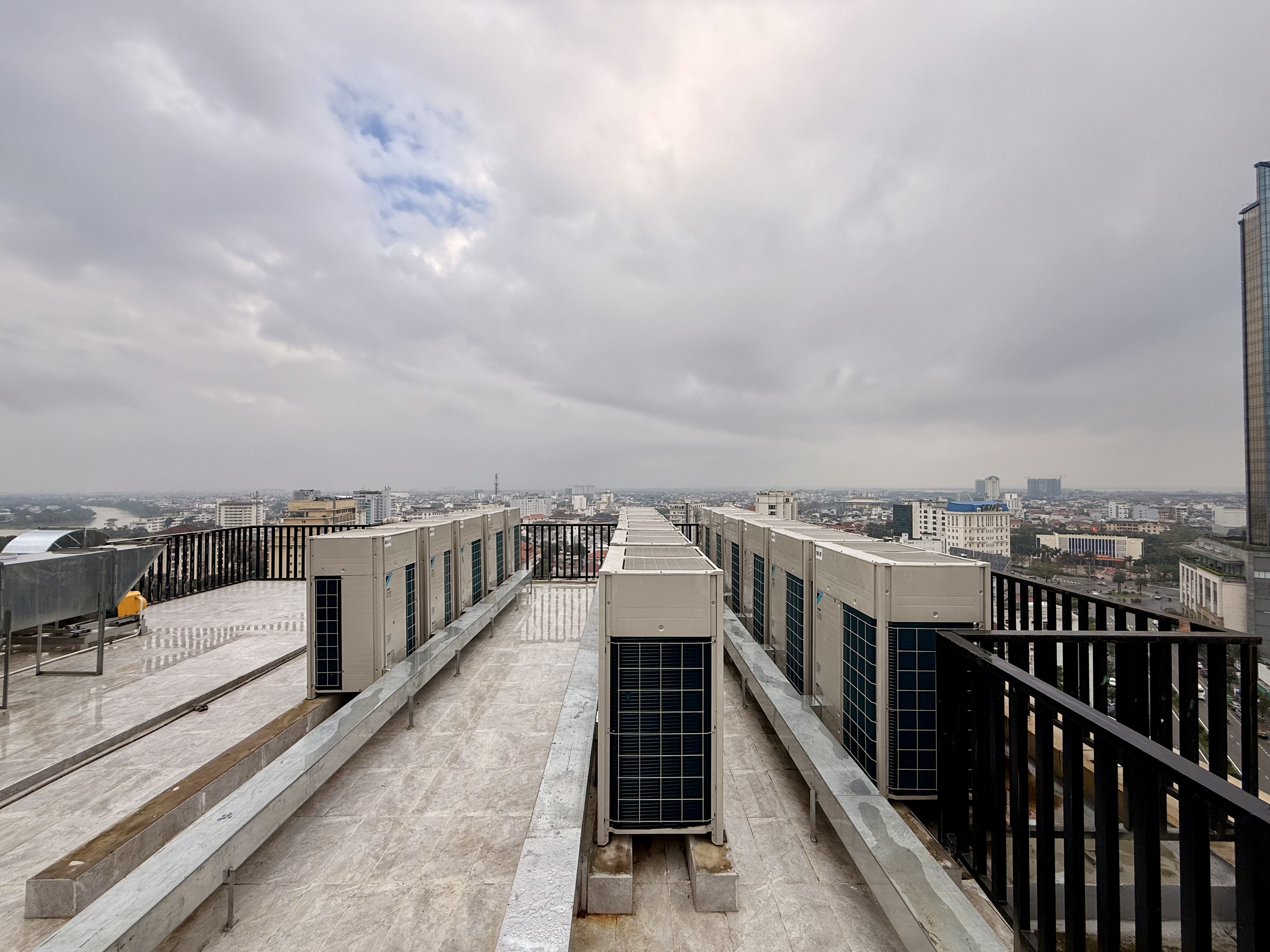 Thi Công Hệ Thống HVAC Cho Nhà Máy Công Nghiệp: Quy Trình Và Các Lưu Ý Kỹ Thuật